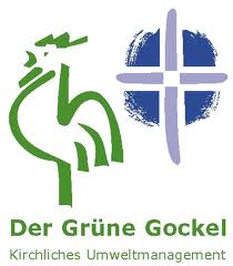 Grüner Gockel mit blau-grauem Kreuz