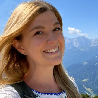 Vikarin Regina Ober