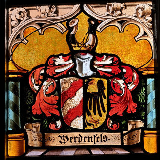 Werdenfels Wappen - Kirchenfenster in der Johanneskirche